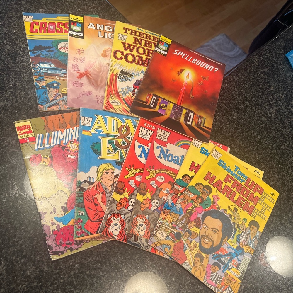 Vintage Christian Comic Book Collection, very very good condition.
